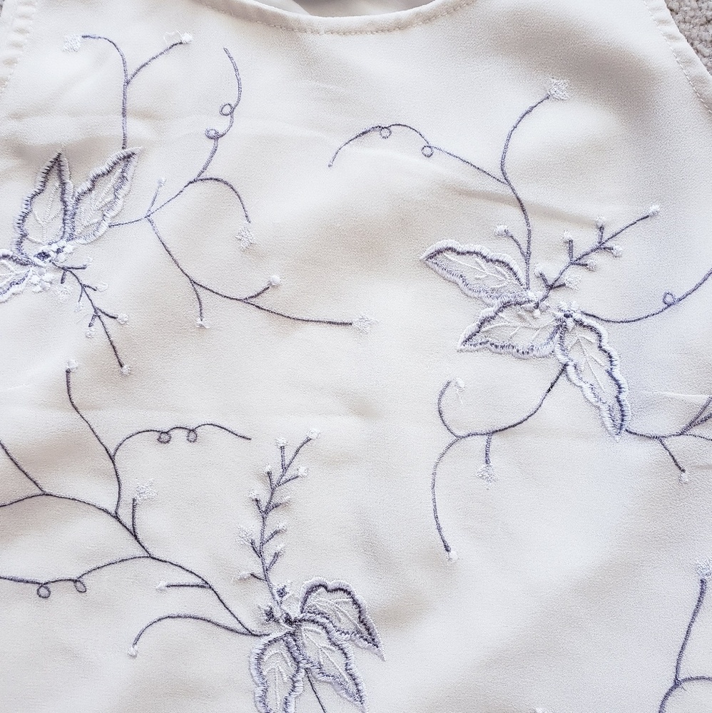 Embroidered Top - Picture 2 of 2